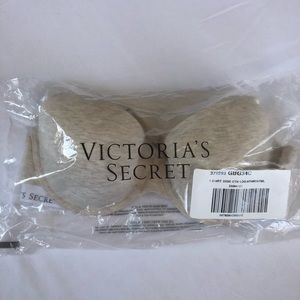 💕 Pink Victoria’s Secret Wear Everywhere Bra